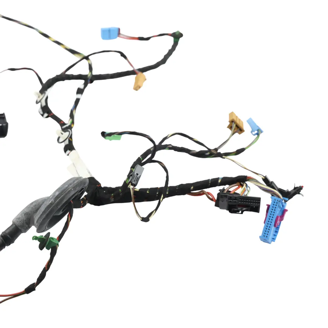 Front Door Wiring Loom Harness Cable Right O/S to Volkswagen Golf Mk7 with Part number 5G3971121GM Volkswagen Golf Mk7 Front Door Wiring Loom Harness Cable Right O/S - SKU RHD-5G3971121GM - Part number 5G3971121GM