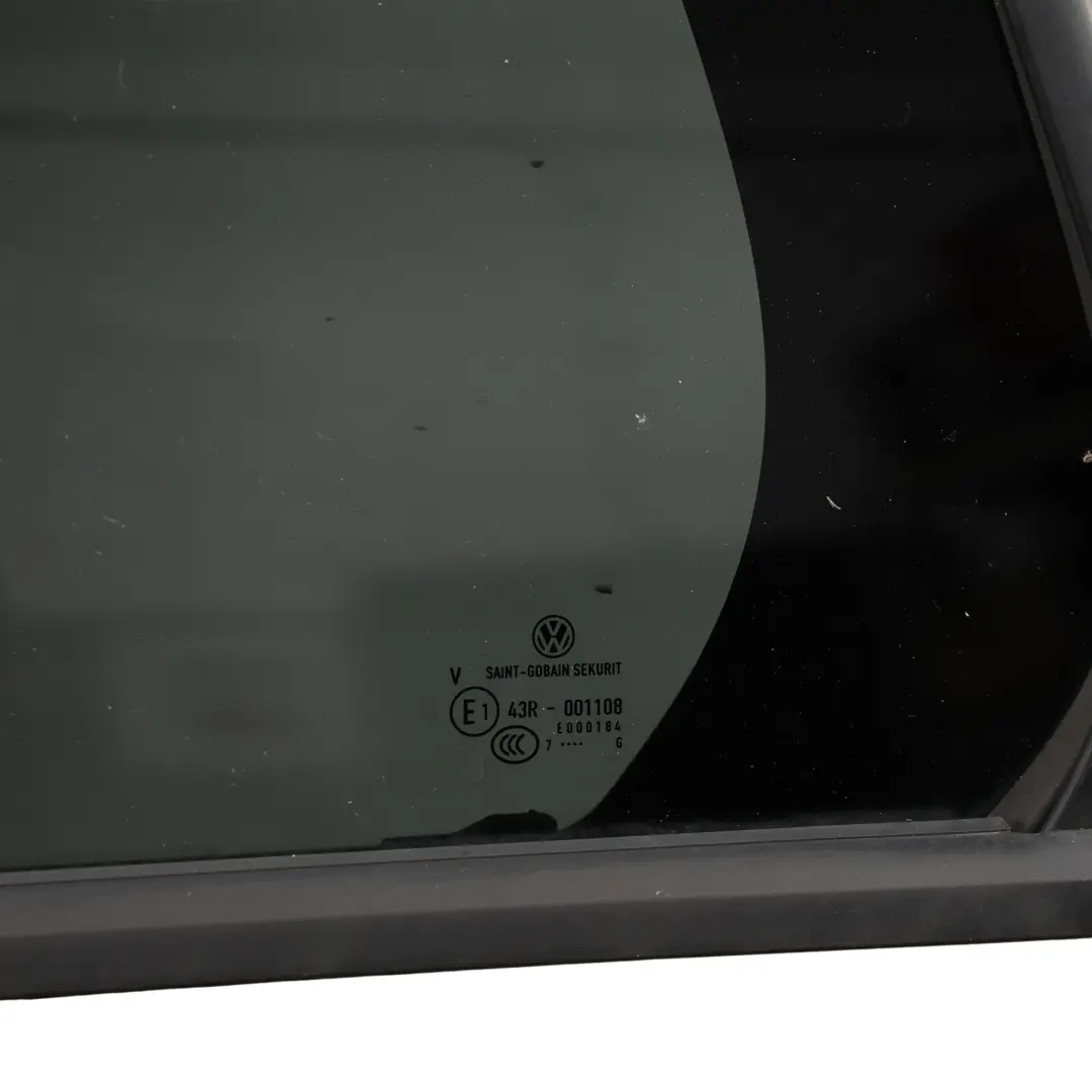 Panneau Porte Arrière Gauche Jaune Curcuma Métallisé R1X pour Volkswagen Golf Mk7 à propos du numéro de pièce 5G4833055AC Volkswagen Golf Mk7 Panneau Porte Arrière Gauche Jaune Curcuma Métallisé R1X - SKU 5G4833055AC-MTY - Numéro de pièce 5G4833055AC