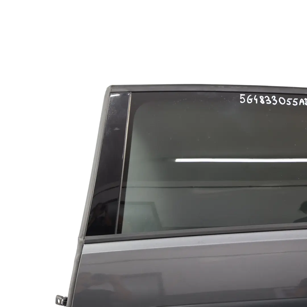 Volkswagen Golf Mk7 Panel Puerta Trasera Izquierda Gris Indium Metalizado R7H - SKU 5G4833055AD-IDG - Número de pieza 5G4833055AD