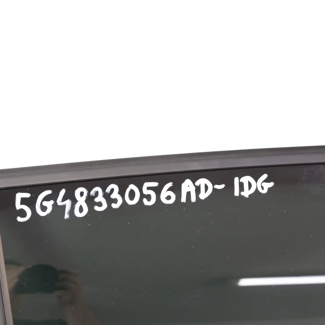 Pannello Porta Posteriore Destra Grigio Indium R7H per Volkswagen Golf Mk7 con numero di parte 5G4833056AD Volkswagen Golf Mk7 Pannello Porta Posteriore Destra Grigio Indium R7H - SKU 5G4833056AD-IDG - Numero di parte 5G4833056AD