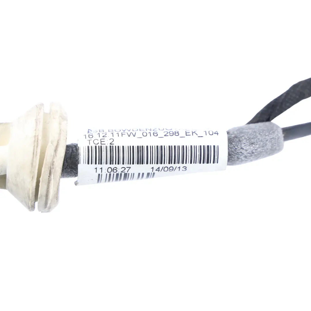 Câble Bowden Serrure Porte Avant Droite Keyless pour Volkswagen Golf Mk7 à propos du numéro de pièce 5G4837086 Volkswagen Golf Mk7 Câble Bowden Serrure Porte Avant Droite Keyless - SKU 5G4837086 - Numéro de pièce 5G4837086