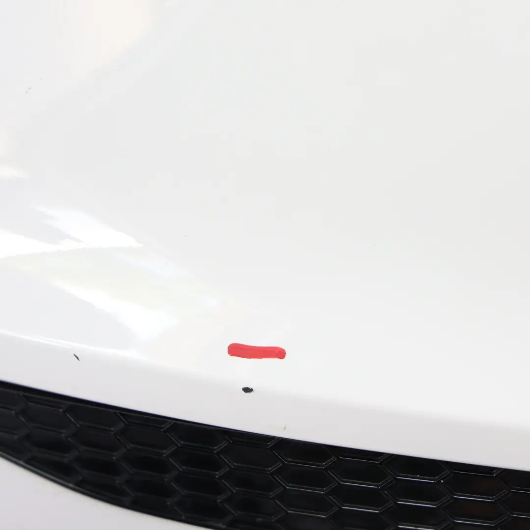 Bumper Rear Trim Panel Cover Pure White - C9A to Volkswagen VW Golf Mk7 with Part number 5G6807417AP Volkswagen VW Golf Mk7 Bumper Rear Trim Panel Cover Pure White - C9A - SKU 5G6807417AP-PWH - Part number 5G6807417AP