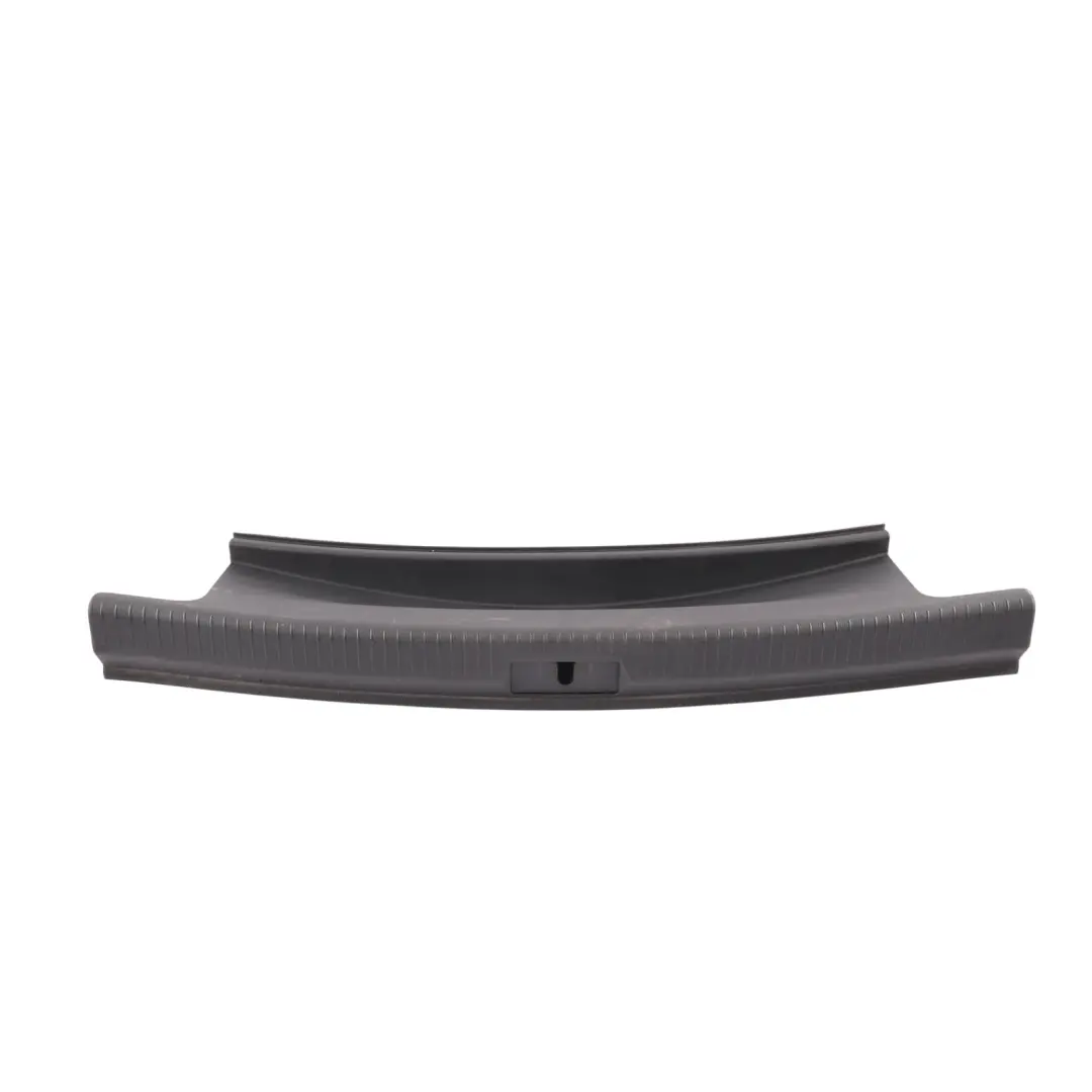 Tapa Cerradura Portón Trasero para Volkswagen Golf Mk7 con número de pieza 5G6863459K Volkswagen Golf Mk7 Tapa Cerradura Portón Trasero - SKU 5G6863459K - Número de pieza 5G6863459K