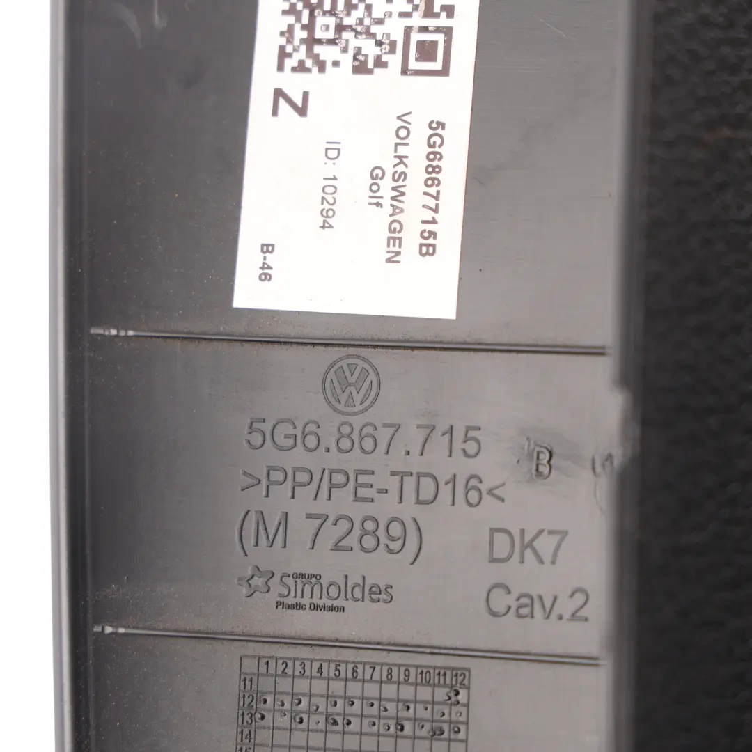 Garniture Panneau Hayon Supérieur Arrière Noir pour Volkswagen Golf Mk7 à propos du numéro de pièce 5G6867715B Volkswagen Golf Mk7 Garniture Panneau Hayon Supérieur Arrière Noir - SKU 5G6867715B - Numéro de pièce 5G6867715B