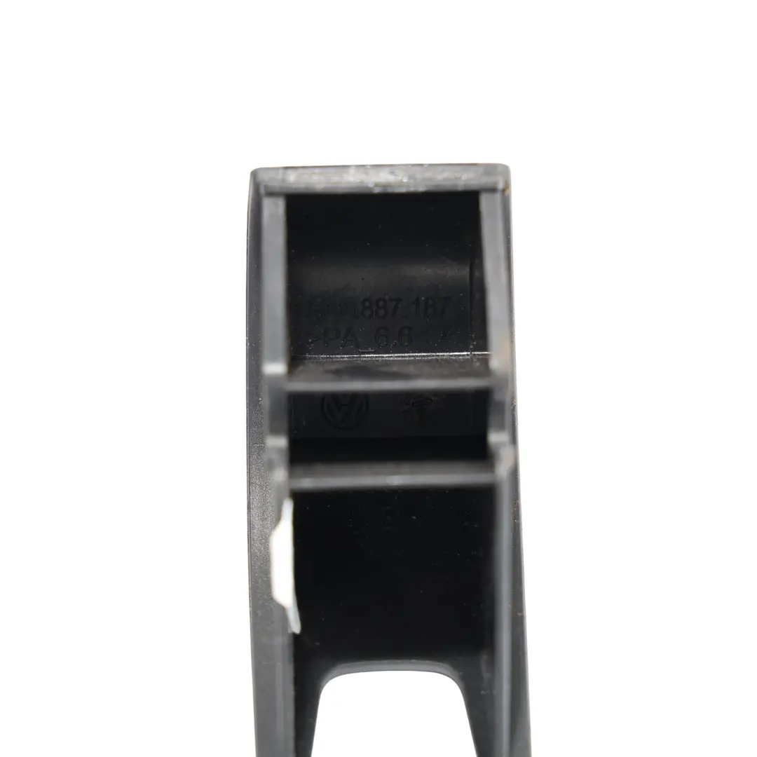 5F Pannello Copertura Isofix Sedile Posteriore per Seat Leon con numero di parte 5GO887187 Seat Leon 5F Pannello Copertura Isofix Sedile Posteriore - SKU 5GO887187 - Numero di parte 5GO887187