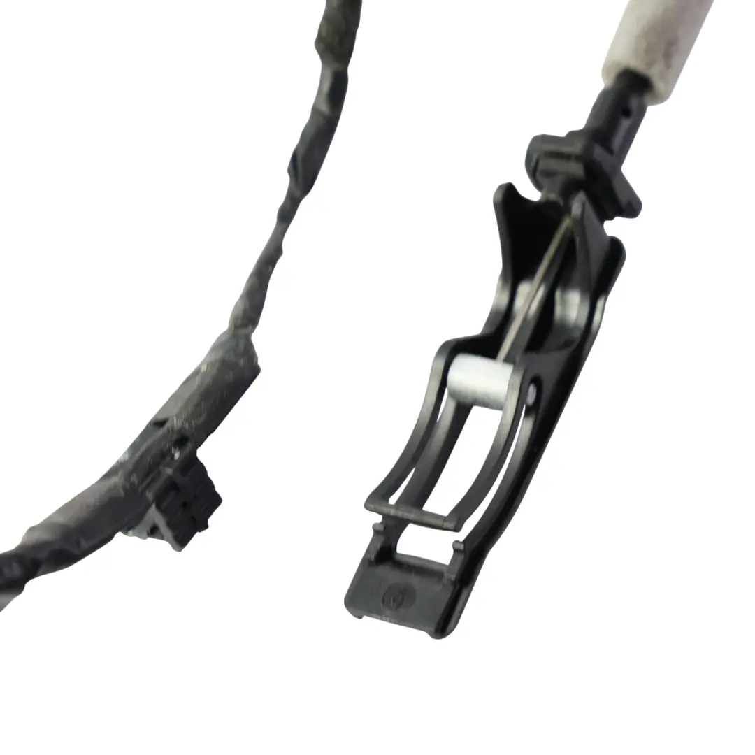 Volkswagen Golf Mk8 Cable Bowden Cierre Puerta Trasero Derecho - SKU 5H0972692 - Número de pieza 5H0972692