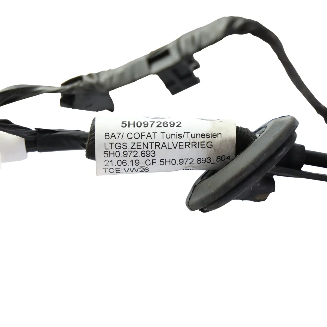 Mk8 Door Lock Linkage Bowden Cable Rear Right O/S to Volkswagen Golf with Part number 5H0972692 Volkswagen Golf Mk8 Door Lock Linkage Bowden Cable Rear Right O/S - SKU 5H0972692 - Part number 5H0972692