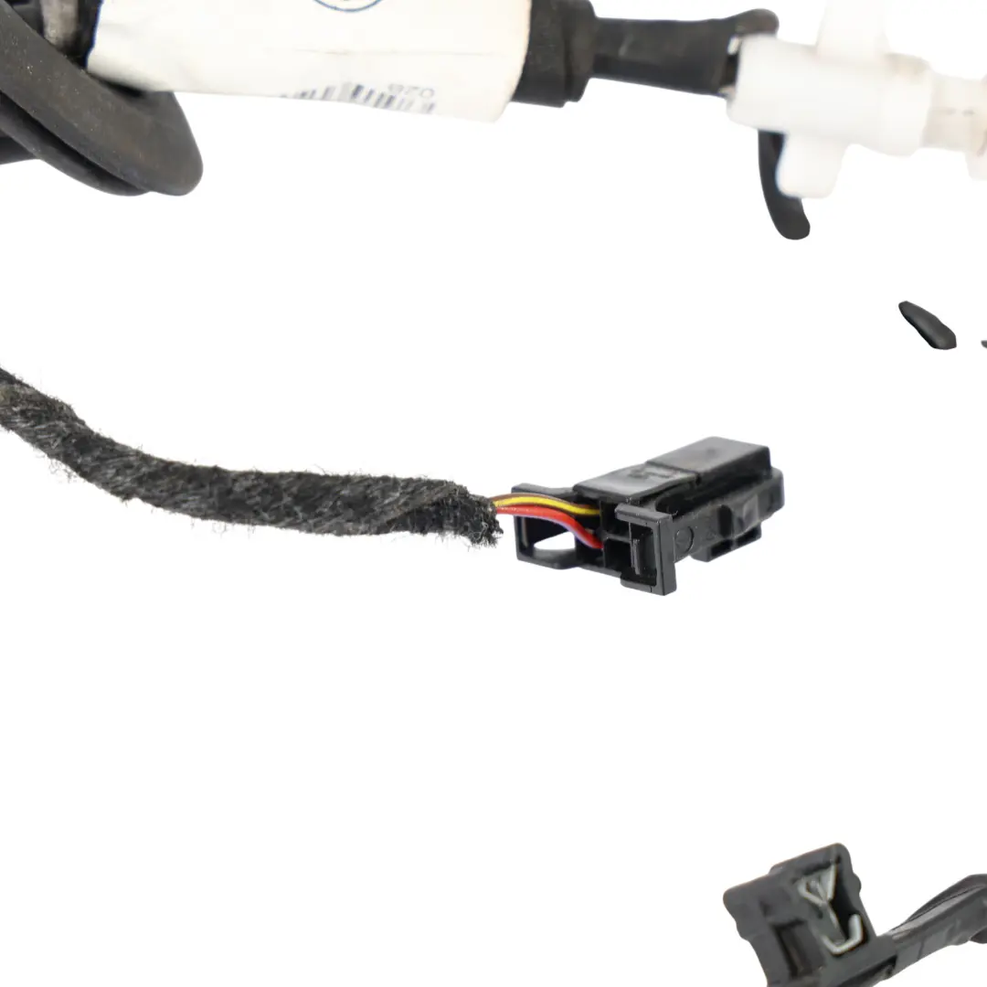 Door Release Cable Linkage Bowden Right O/S to Volkswagen Golf CD1 Rear with Part number 5H0972692B Volkswagen Golf CD1 Rear Door Release Cable Linkage Bowden Right O/S - SKU 5H0972692B - Part number 5H0972692B