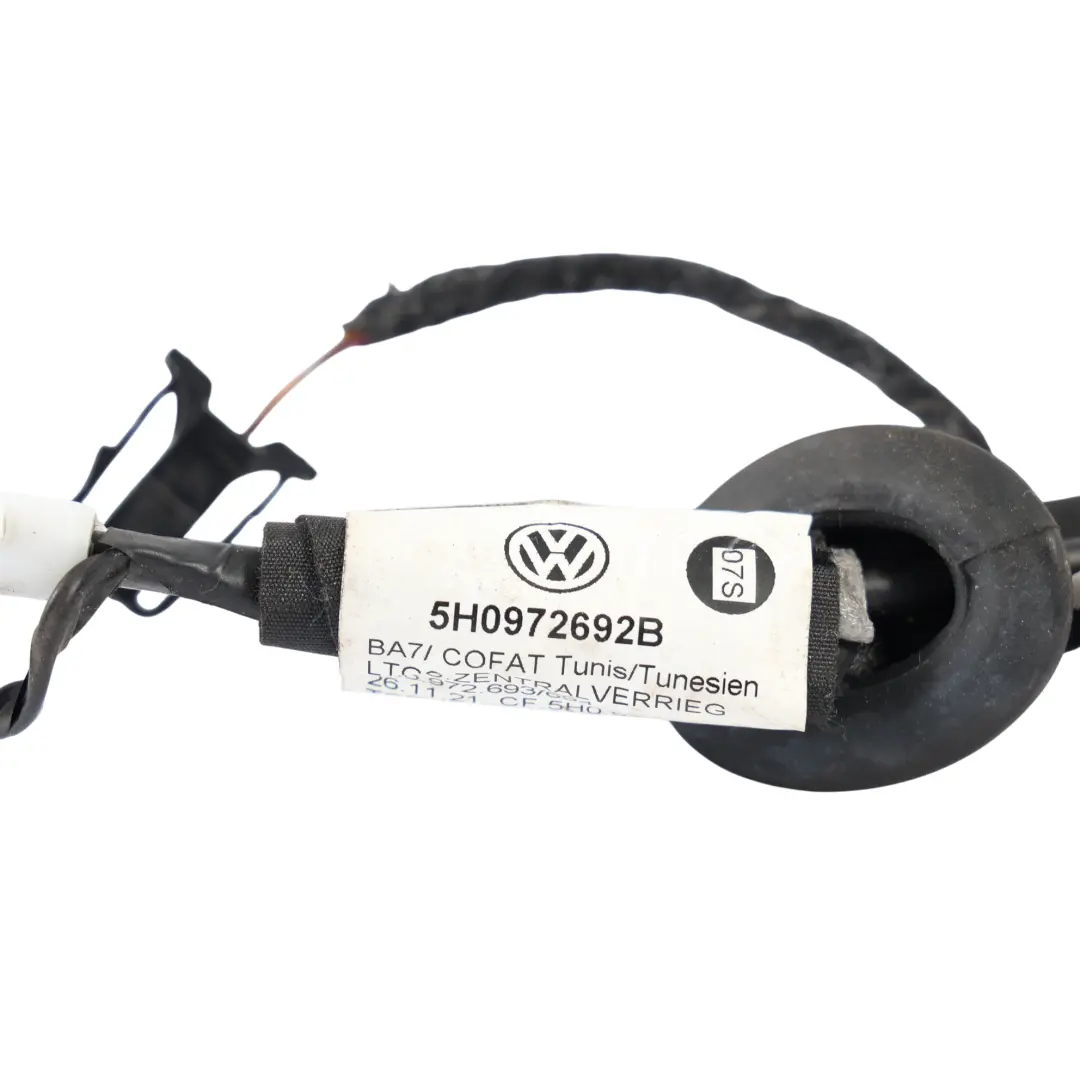 Door Release Cable Linkage Bowden Right O/S to Volkswagen Golf CD1 Rear with Part number 5H0972692B Volkswagen Golf CD1 Rear Door Release Cable Linkage Bowden Right O/S - SKU 5H0972692B - Part number 5H0972692B