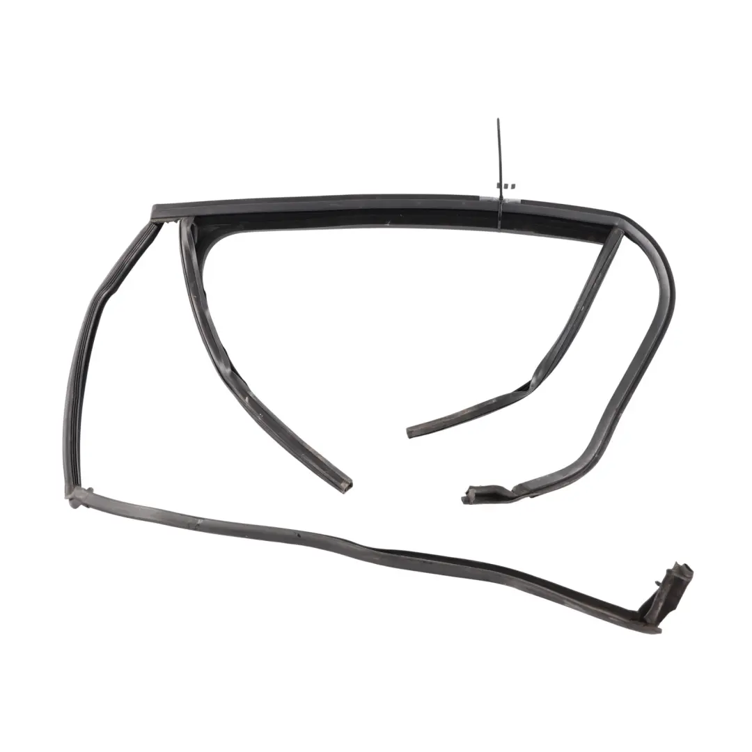 Window Seal Door Rear Left Sealing Gasket to Volkswagen Golf CD1 with Part number 5H4839439E Volkswagen Golf CD1 Window Seal Door Rear Left Sealing Gasket - SKU 5H4839439E - Part number 5H4839439E