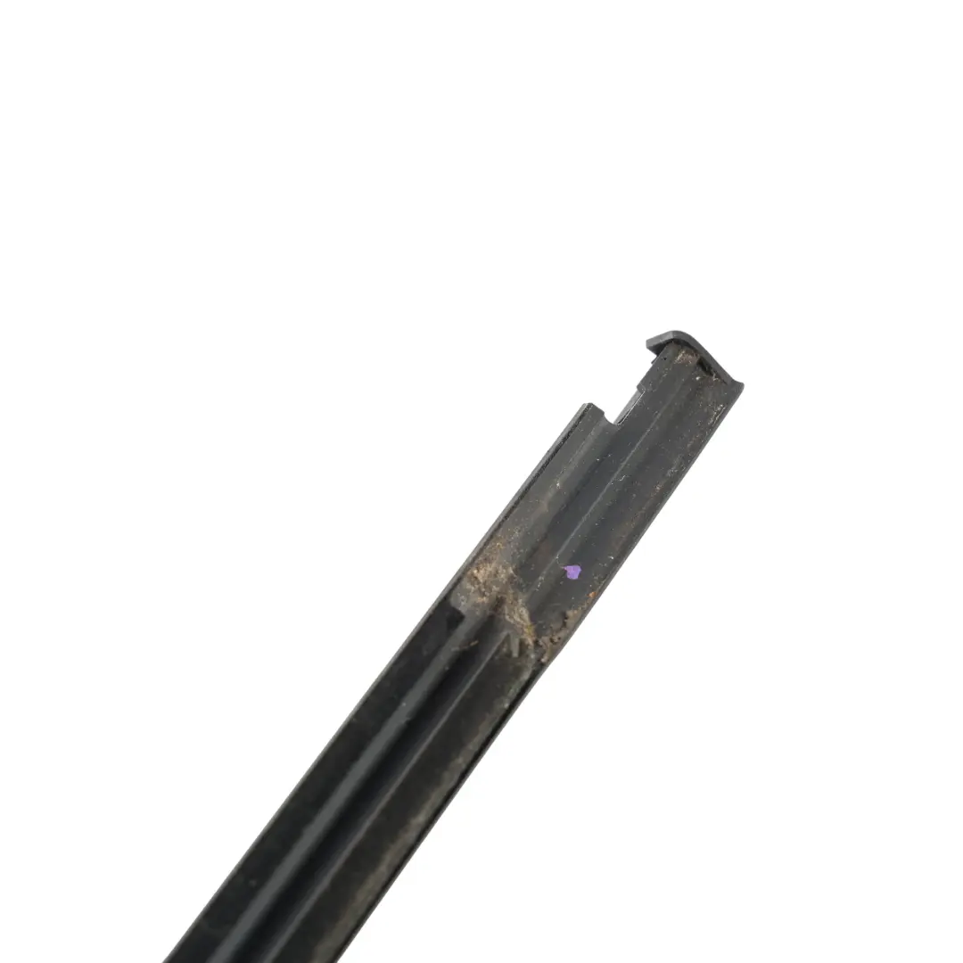 Volkswagen Golf MK8 CD1 Fensterdichtung Außen Hinten Rechts - SKU 5H4839476B - Teilenummer 5H4839476B