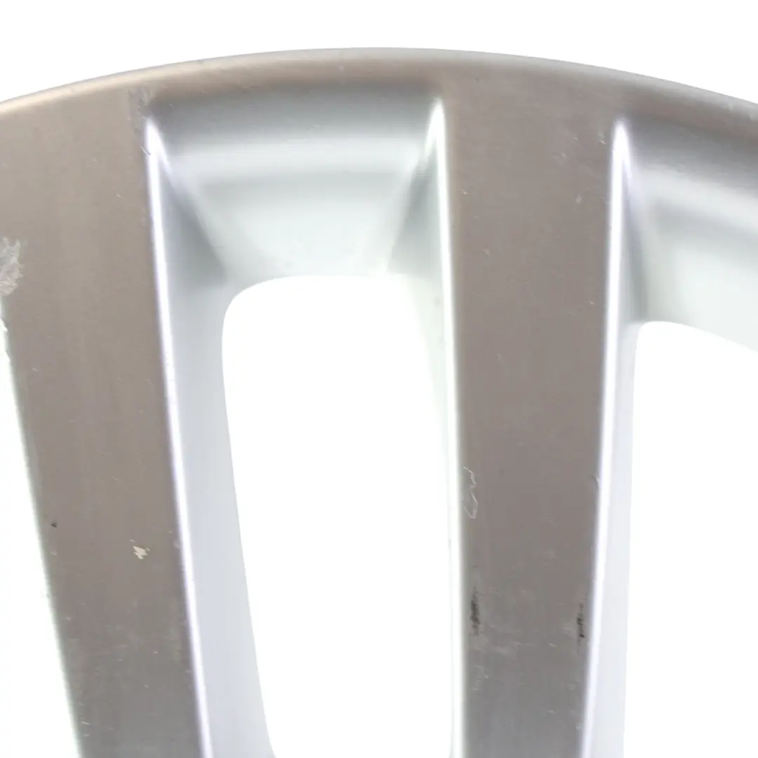 MK6 Touran MK1 Jante Alliage Argent 16" 6.5J ET:50 pour Volkswagen Golf à propos du numéro de pièce 5K0601025E Volkswagen Golf MK6 Touran MK1 Jante Alliage Argent 16" 6.5J ET:50 - SKU 5K0601025E-1 - Numéro de pièce 5K0601025E