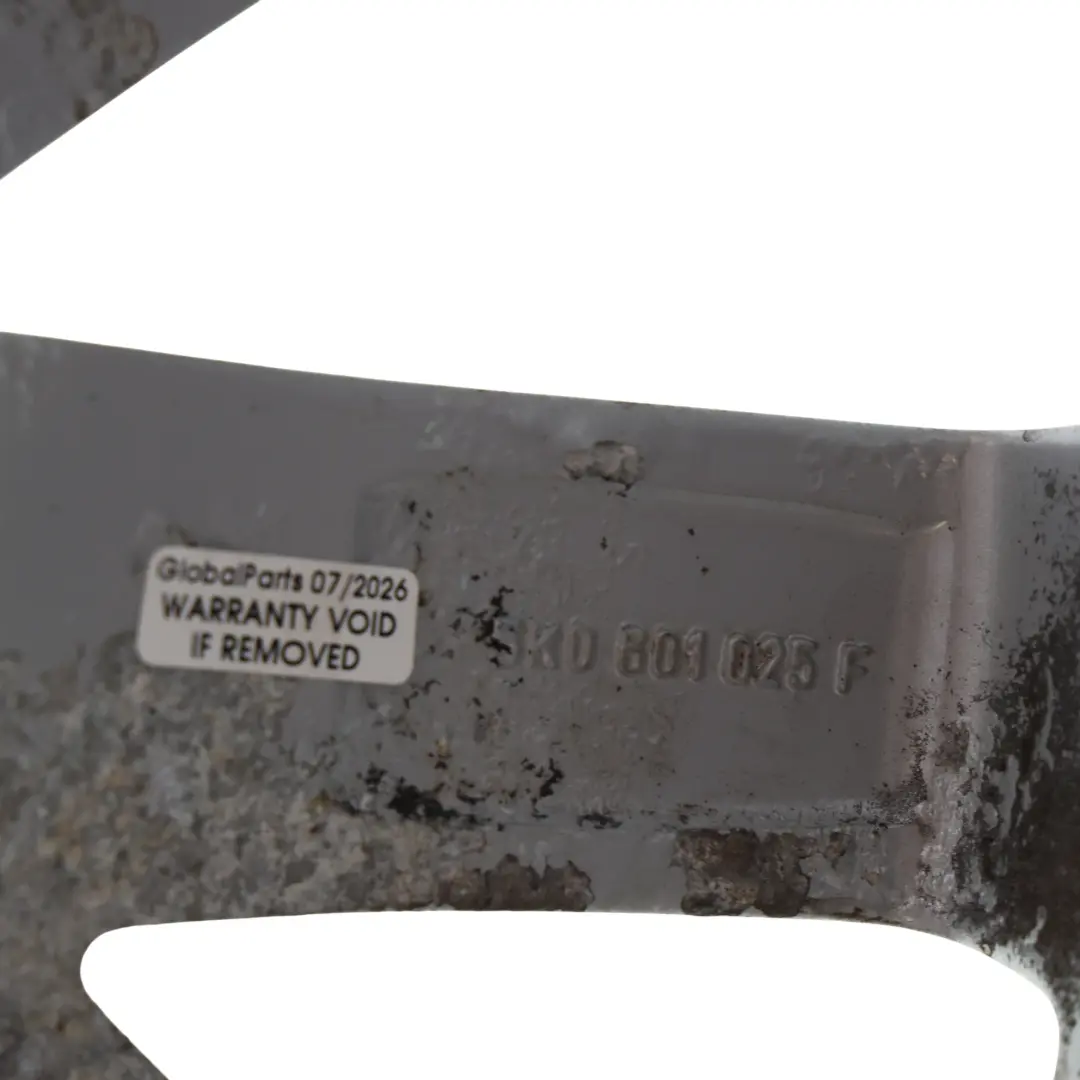 Volkswagen Golf Mk6 Silberne Leichtmetallfelge Alufelge 17" 7J ET:54 - SKU 5K0601025F-1 - Teilenummer 5K0601025F