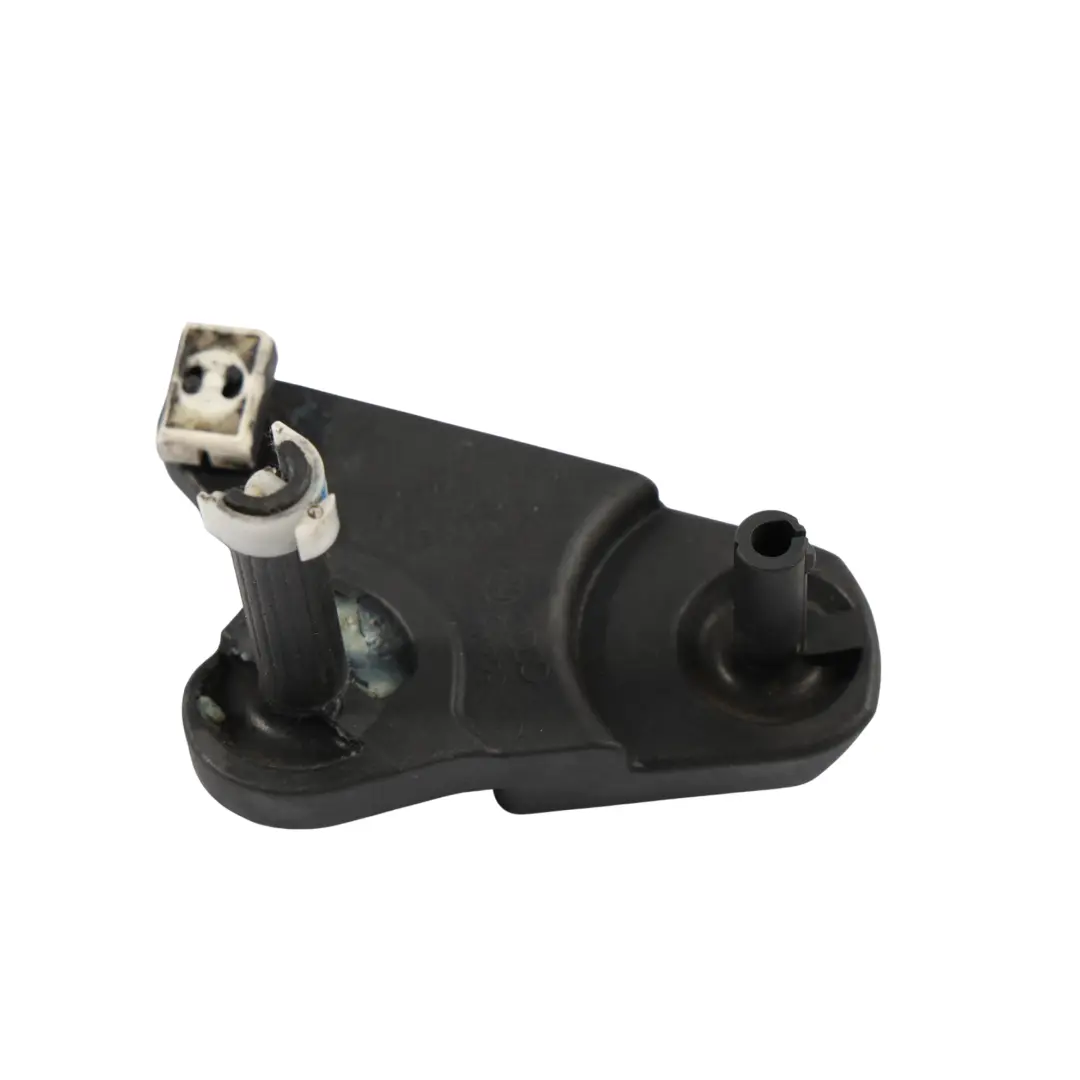 Lever Gearbox Bracket Carrier Mount to Audi A1 A3 8P Q2 VW Golf Gear with Part number 5K0711202 Audi A1 A3 8P Q2 VW Golf Gear Lever Gearbox Bracket Carrier Mount - SKU 5K0711202 - Part number 5K0711202