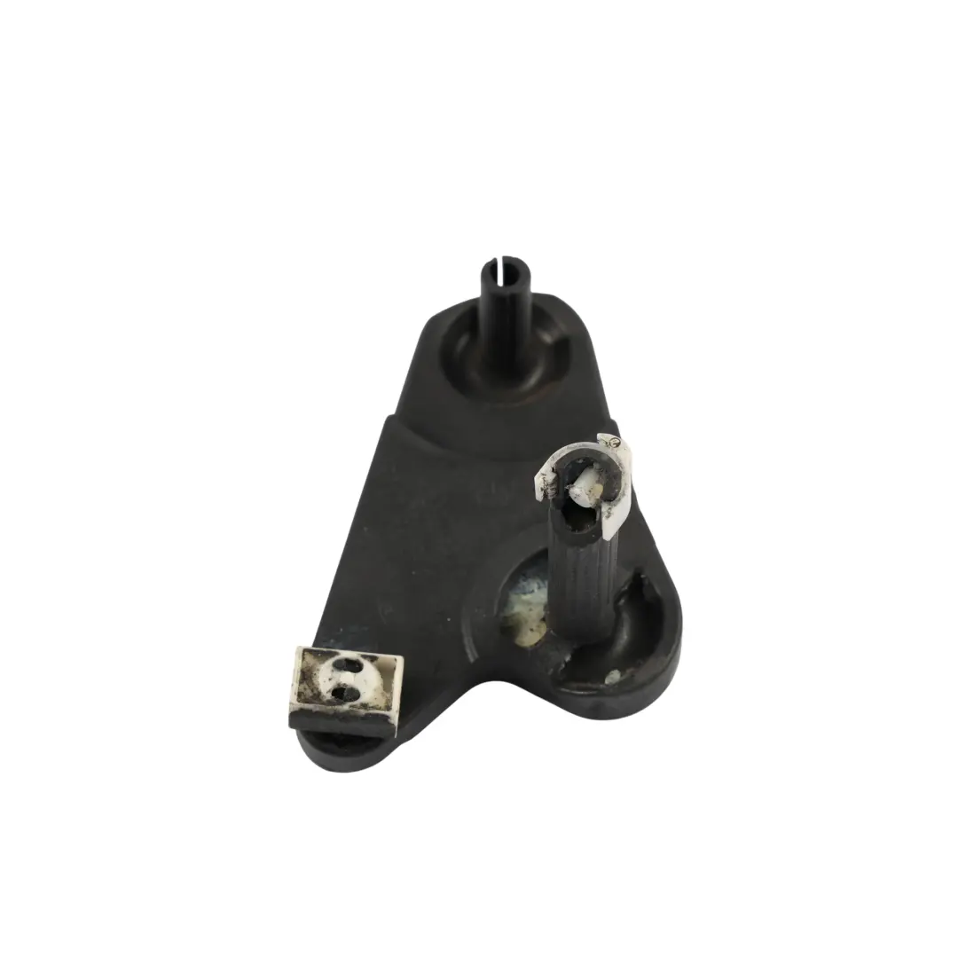Schalthebel Getriebe Halterung Träger für Audi A1 A3 8P Q2 VW Golf mit Teilenummer 5K0711202 Audi A1 A3 8P Q2 VW Golf Schalthebel Getriebe Halterung Träger - SKU 5K0711202 - Teilenummer 5K0711202