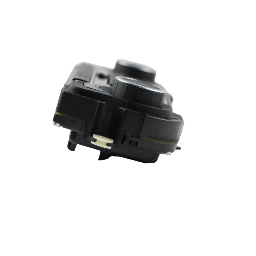 Volkswagen Tiguan 5N Módulo Control Climatizador Botón Interruptor - SKU 5K0907044GJ - Número de pieza 5K0907044GJ