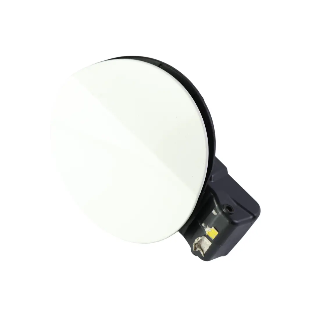 Mk6 Tapa Combustible Blanco Caramelo B9A para Volkswagen Golf con número de pieza 5K6809857 Volkswagen Golf Mk6 Tapa Combustible Blanco Caramelo B9A - SKU 5K6809857-CAN - Número de pieza 5K6809857
