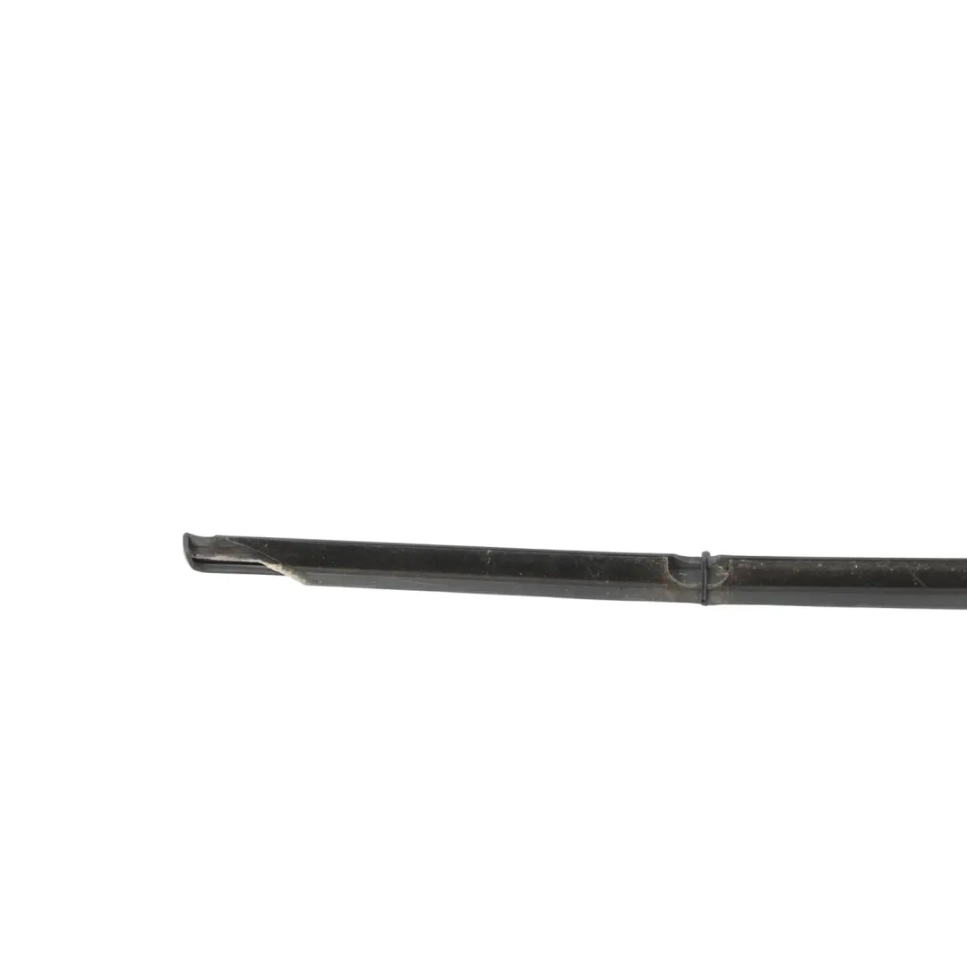 Mk5 Fensterdichtung Hinten Außen Links für Volkswagen Golf mit Teilenummer 5K6839477D Volkswagen Golf Mk5 Fensterdichtung Hinten Außen Links - SKU 5K6839477D - Teilenummer 5K6839477D