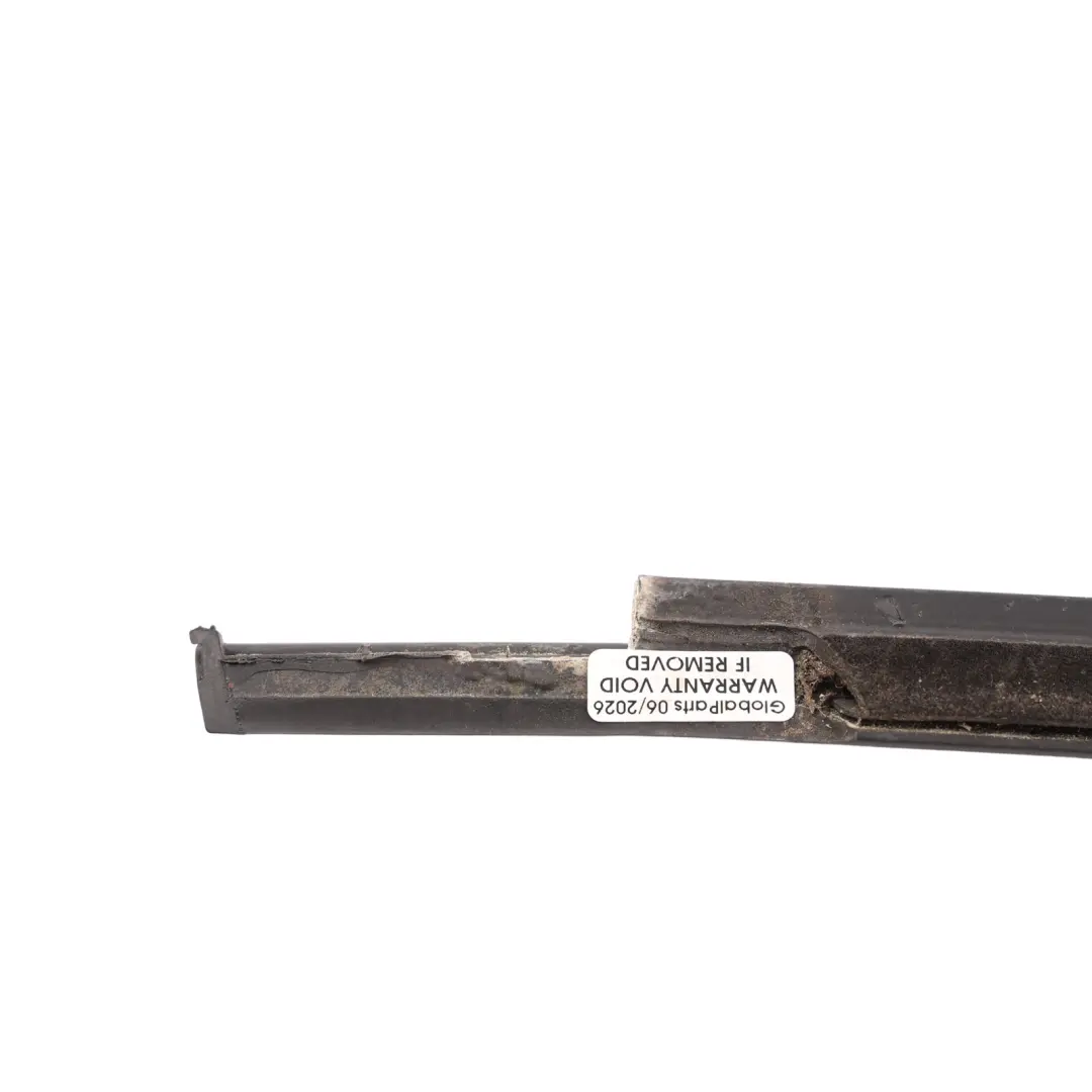 Volkswagen Golf Mk5 Fensterdichtung Hinten Außen Links - SKU 5K6839477D - Teilenummer 5K6839477D