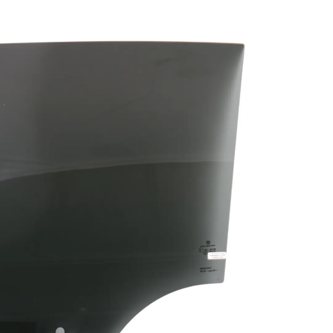 MK6 Tür Fensterscheibe Hinten Links Getönt 90% für Volkswagen Golf mit Teilenummer 5K6845025E Volkswagen Golf MK6 Tür Fensterscheibe Hinten Links Getönt 90% - SKU 5K6845025E - Teilenummer 5K6845025E