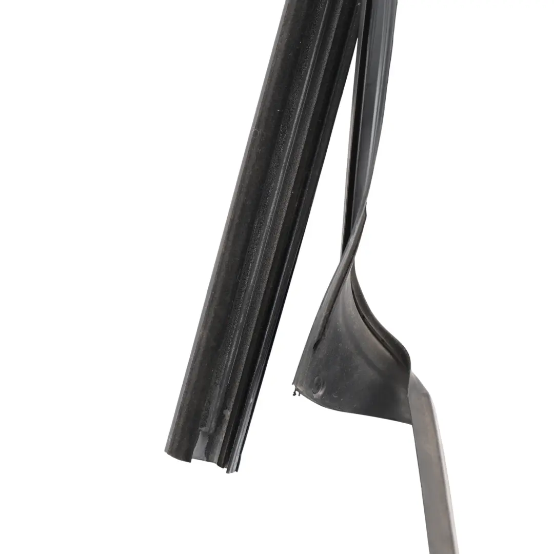 Skoda Yeti 5L Front Door Sliding Window Guide Seal Gasket Left N/S - SKU 5L0837431G - Part number 5L0837431G