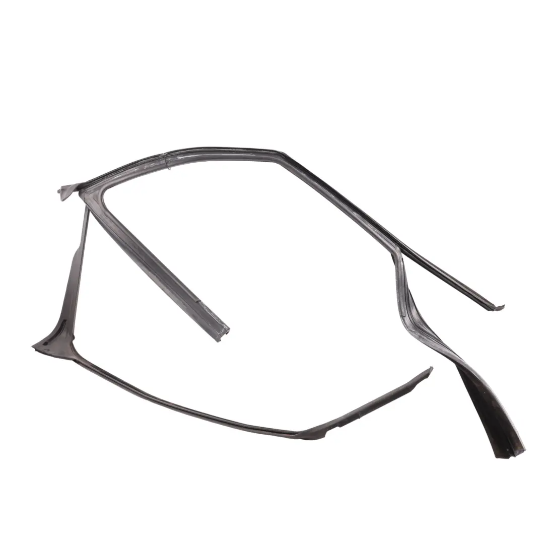 Skoda Yeti 5L Front Door Sliding Window Guide Seal Gasket Left N/S - SKU 5L0837431G - Part number 5L0837431G