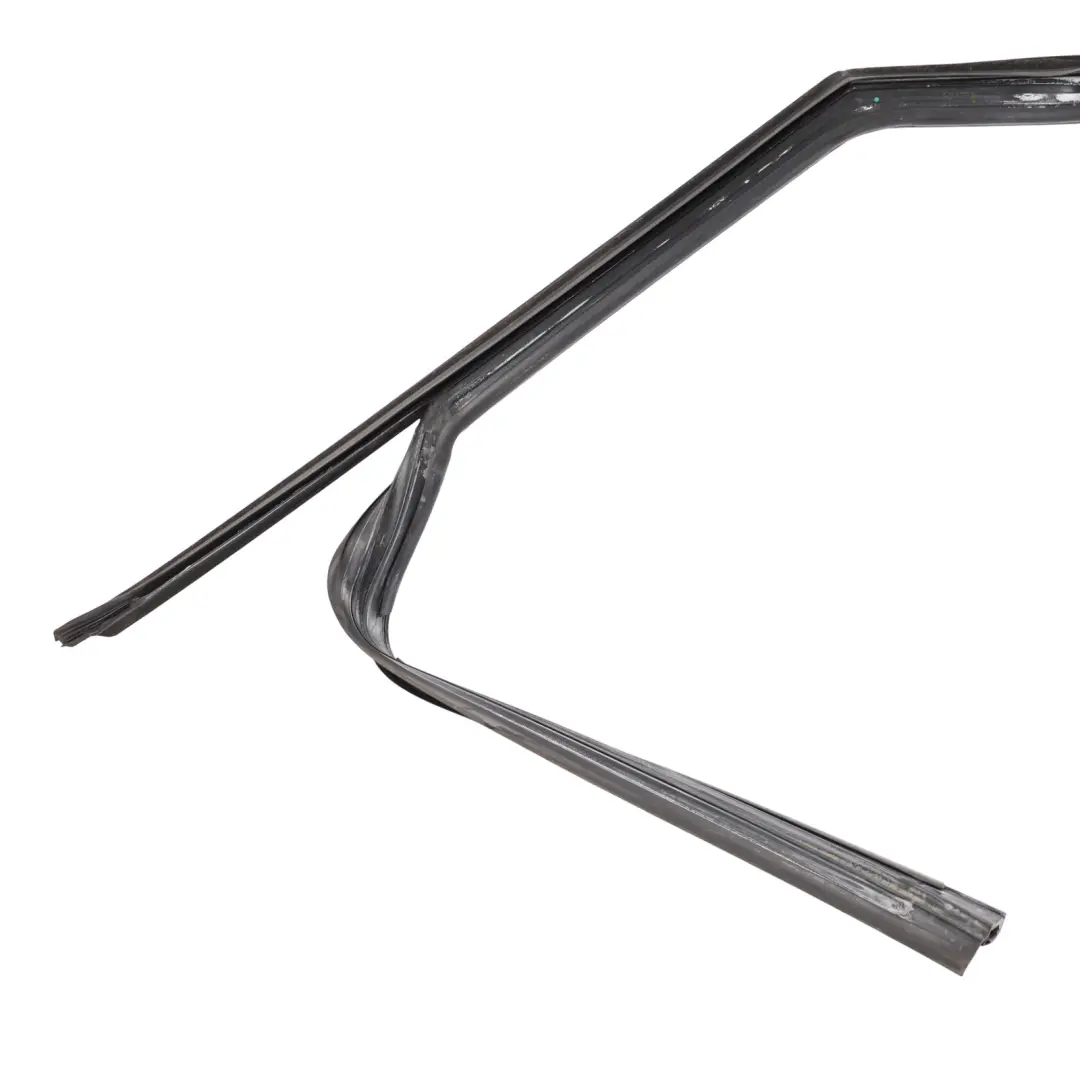 Skoda Yeti 5L Front Door Sliding Window Guide Seal Gasket Right O/S - SKU 5L0837432G - Part number 5L0837432G