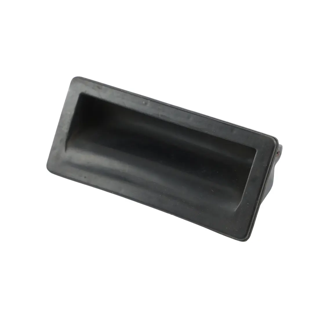 Portellone bagagliaio coperchio baule maniglia posteriore per Audi A4 B8 con numero di parte 5N0827566B Audi A4 B8 Portellone bagagliaio coperchio baule maniglia posteriore - SKU 5N0827566B - Numero di parte 5N0827566B
