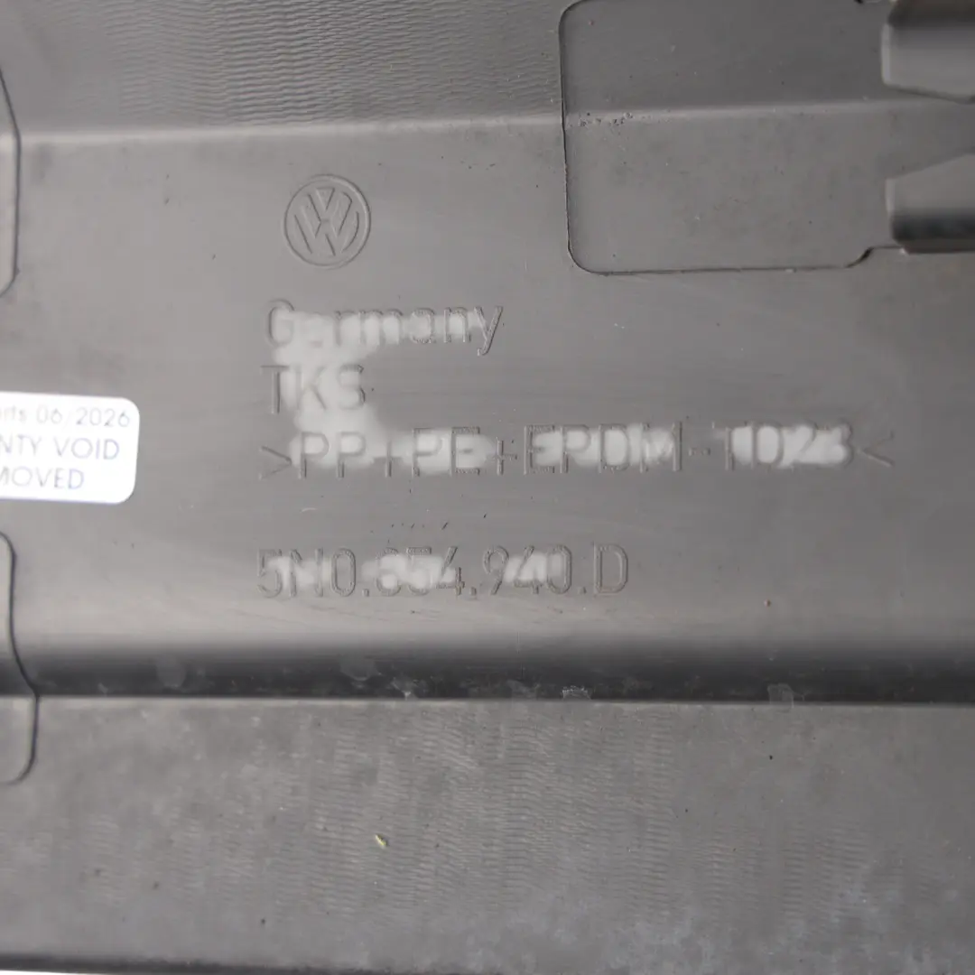 Volkswagen Tiguan 5N Moldura Inferior Puerta Delantera Derecha - SKU 5N0854940D - Número de pieza 5N0854940D