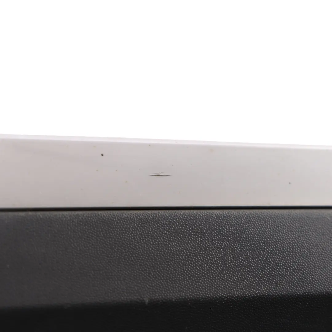 Volkswagen Tiguan 5N Dolna Listwa Drzwi Przednia Prawa - SKU 5N0854940D - Numer Części 5N0854940D