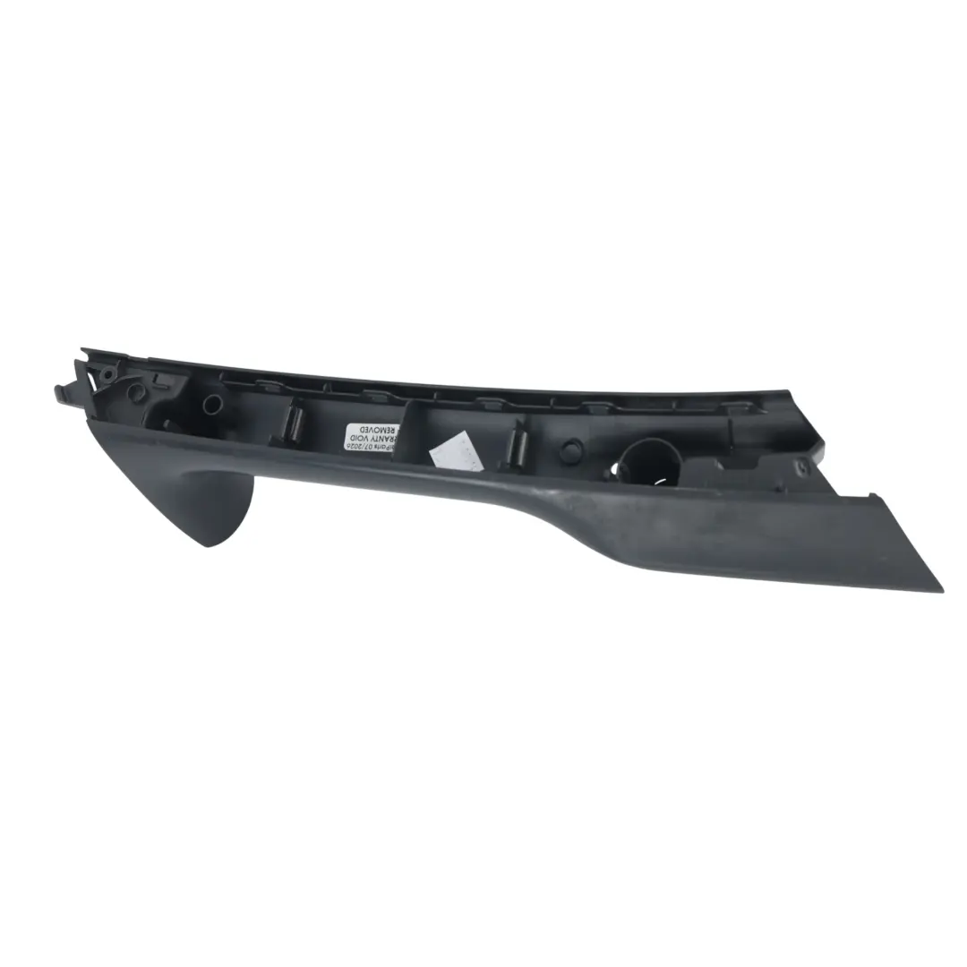 Przedni Lewy Uchwyt Wykładziny Drzwi do Volkswagen Tiguan 5N o numerze 5N0867179D Volkswagen Tiguan 5N Przedni Lewy Uchwyt Wykładziny Drzwi - SKU 5N0867179D - Numer Części 5N0867179D