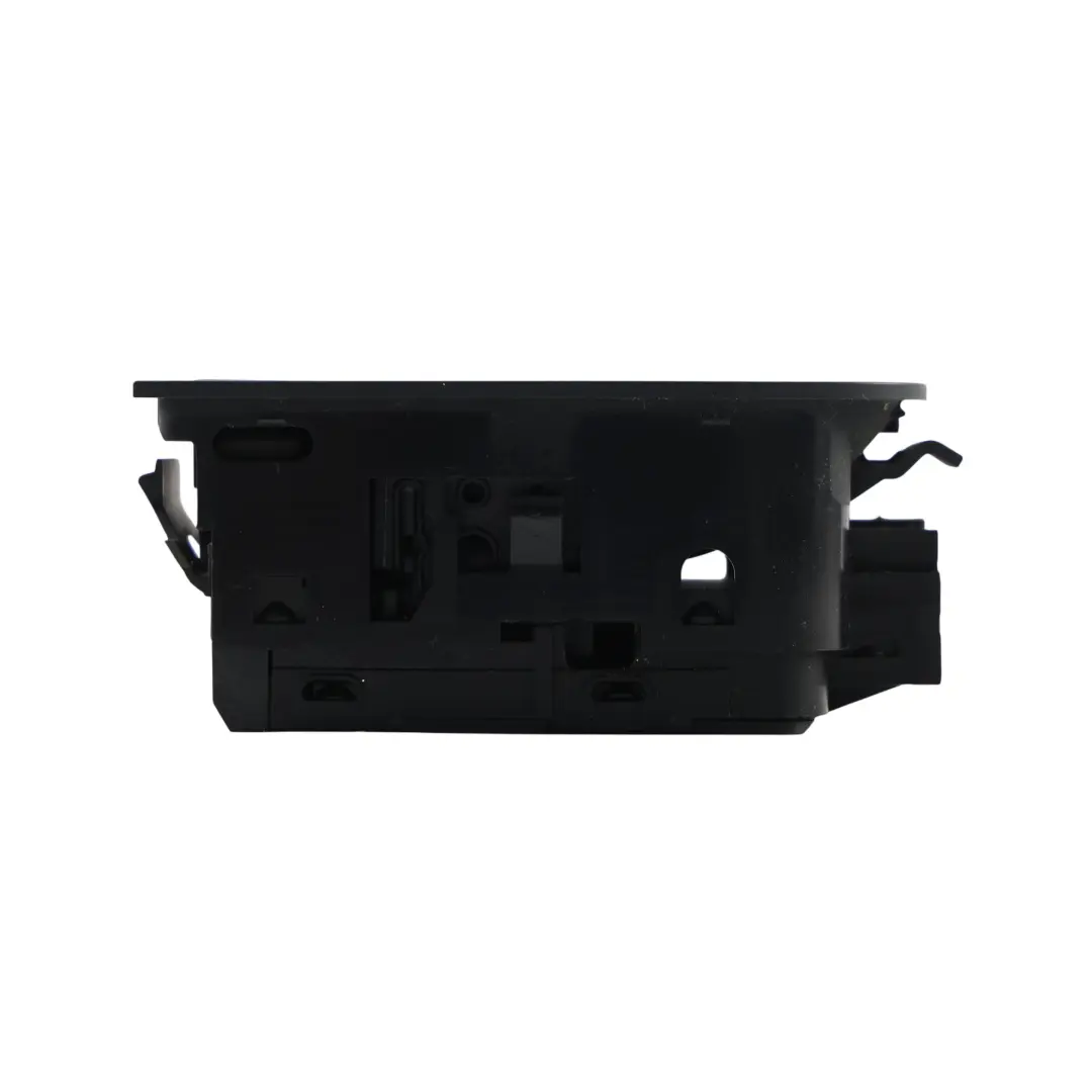 7N Interruttore Freno Parcheggio Elettrico per Volkswagen Tiguan 5N con numero di parte 5N0927225A Volkswagen Tiguan 5N 7N Interruttore Freno Parcheggio Elettrico - SKU 5N0927225A - Numero di parte 5N0927225A