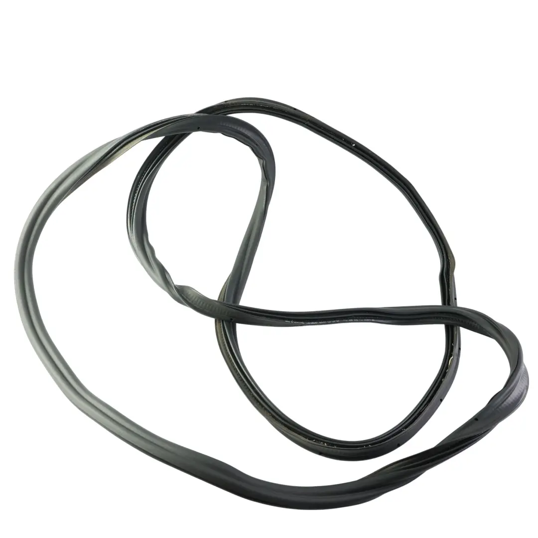 Guarnizione Gomma Portellone Bagagliaio per Volkswagen Tiguan 5N con numero di parte 5NA827705A Volkswagen Tiguan 5N Guarnizione Gomma Portellone Bagagliaio - SKU 5NA827705A - Numero di parte 5NA827705A
