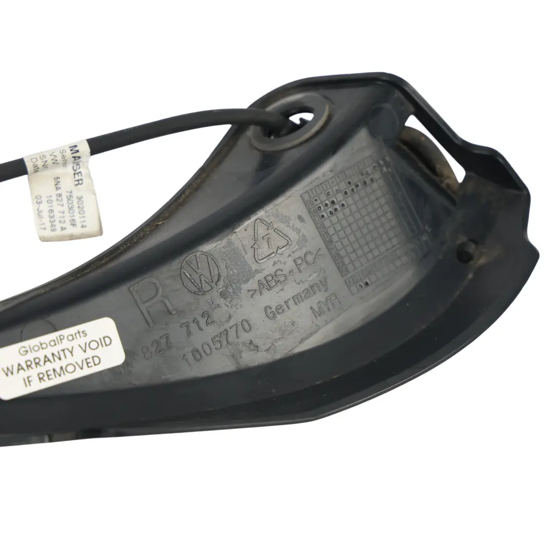 Volkswagen Tiguan 5N Tira Protectora Panel Maletero Trasero Derecho - SKU 5NA827712A - Número de pieza 5NA827712A