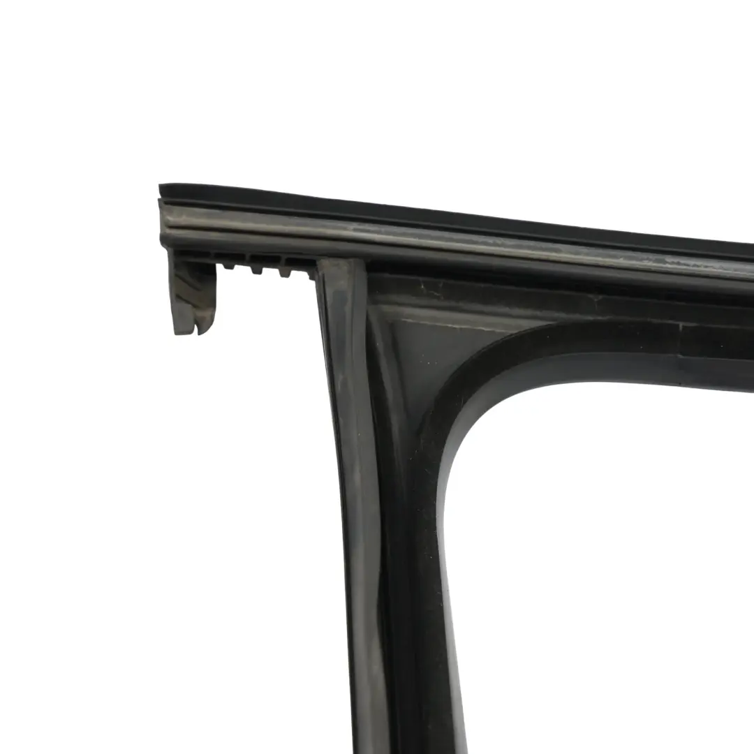 Window Guide Run Channel Front Right O/S Black 5NA837432A to Volkswagen Tiguan 5N with Part number 5NA837432E Volkswagen Tiguan 5N Window Guide Run Channel Front Right O/S Black 5NA837432A - SKU 5NA837432E - Part number 5NA837432E