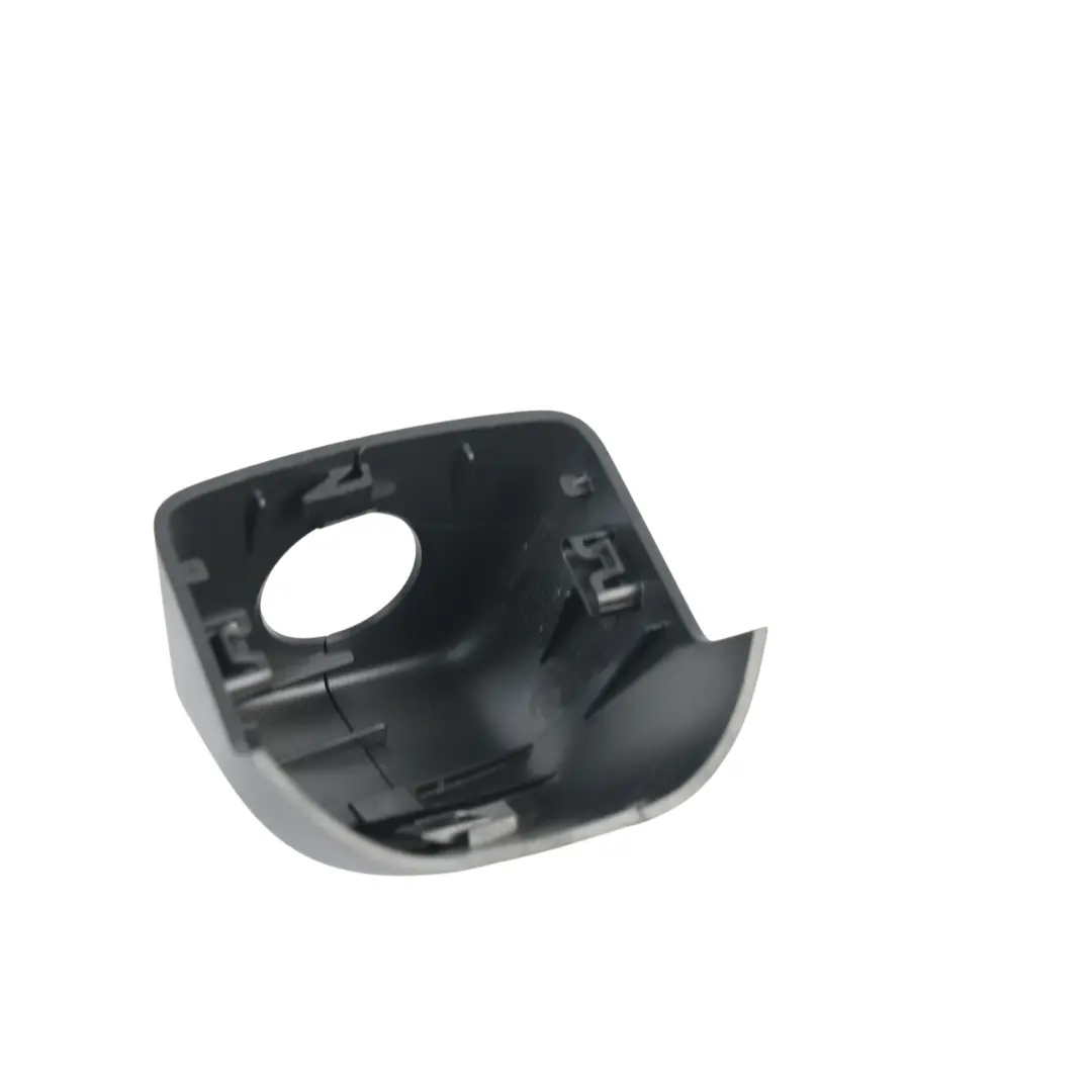 Tapa Espejo Retrovisor Interior Trasero Negro para Volkswagen Tiguan 5N con número de pieza 5NA858633 Volkswagen Tiguan 5N Tapa Espejo Retrovisor Interior Trasero Negro - SKU 5NA858633 - Número de pieza 5NA858633