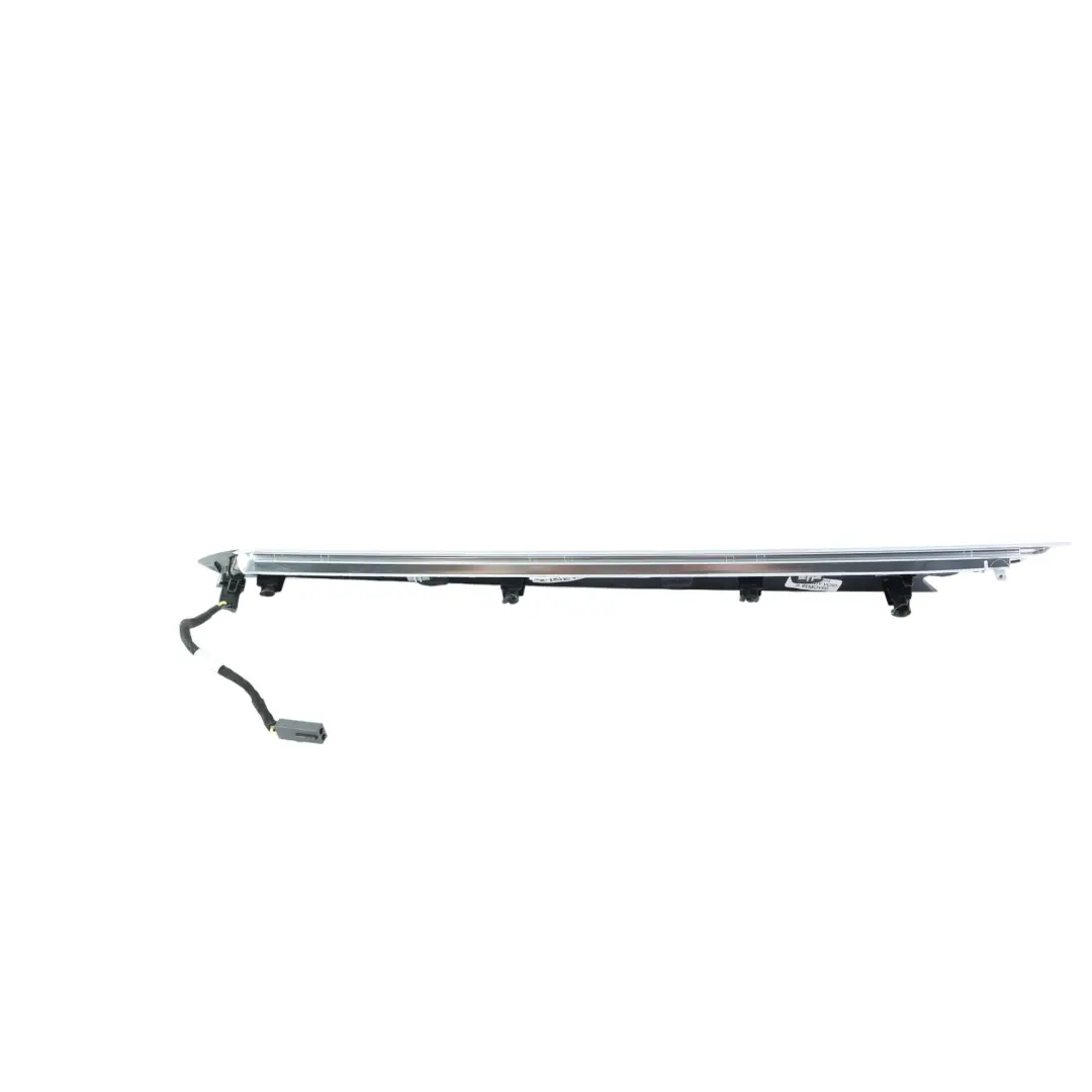 MK2 Pannello Modanatura Porta Anteriore Destra per Volkswagen Tiguan con numero di parte 5NA867440B Volkswagen Tiguan MK2 Pannello Modanatura Porta Anteriore Destra - SKU 5NA867440B - Numero di parte 5NA867440B