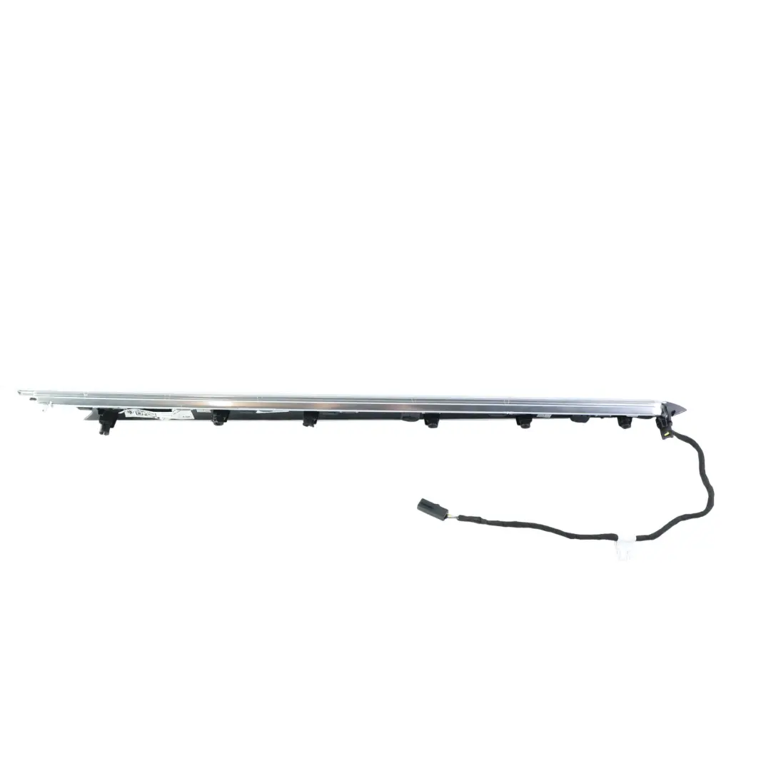 Mk2 Listwa Dekor Drzwi Lewy Tył do Volkswagen Tiguan o numerze 5NA867449A Volkswagen Tiguan Mk2 Listwa Dekor Drzwi Lewy Tył - SKU 5NA867449A - Numer Części 5NA867449A