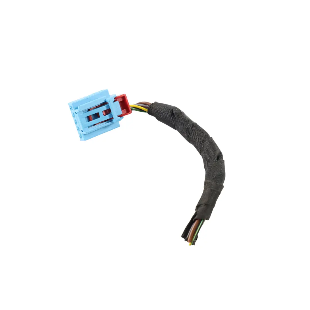 Volkswagen Tiguan 5N Lampa Tylna Zewnętrzna Prawa Wiązka - SKU 5NA945208G-2 - Numer Części 5NA945208G