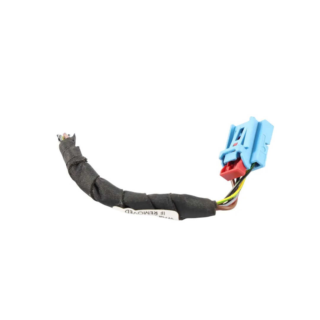 Lampa Tylna Zewnętrzna Prawa Wiązka do Volkswagen Tiguan 5N o numerze 5NA945208G Volkswagen Tiguan 5N Lampa Tylna Zewnętrzna Prawa Wiązka - SKU 5NA945208G-2 - Numer Części 5NA945208G
