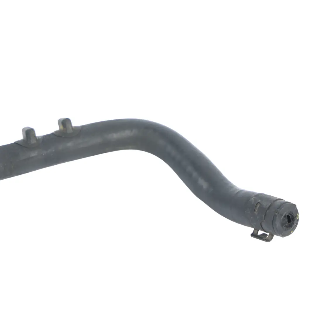 Tubo Liquido Refrigerante per Volkswagen Golf R Mk7 Audi A3 S3 8V con numero di parte 5Q0122101GD Volkswagen Golf R Mk7 Audi A3 S3 8V Tubo Liquido Refrigerante - SKU 5Q0122101GD - Numero di parte 5Q0122101GD
