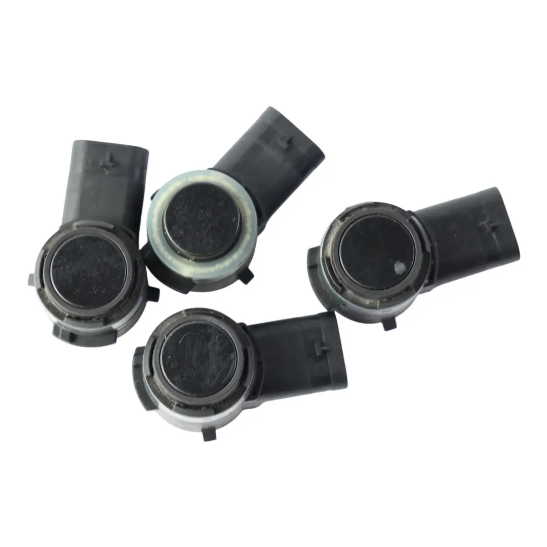 Módulo Sensor Aparcamiento Delantero Trasero Negro C9X X4 para Audi VW Golf Mk7 con número de pieza 5Q0919275 Audi VW Golf Mk7 Módulo Sensor Aparcamiento Delantero Trasero Negro C9X X4 - SKU 5Q0919275-DBL - Número de pieza 5Q0919275