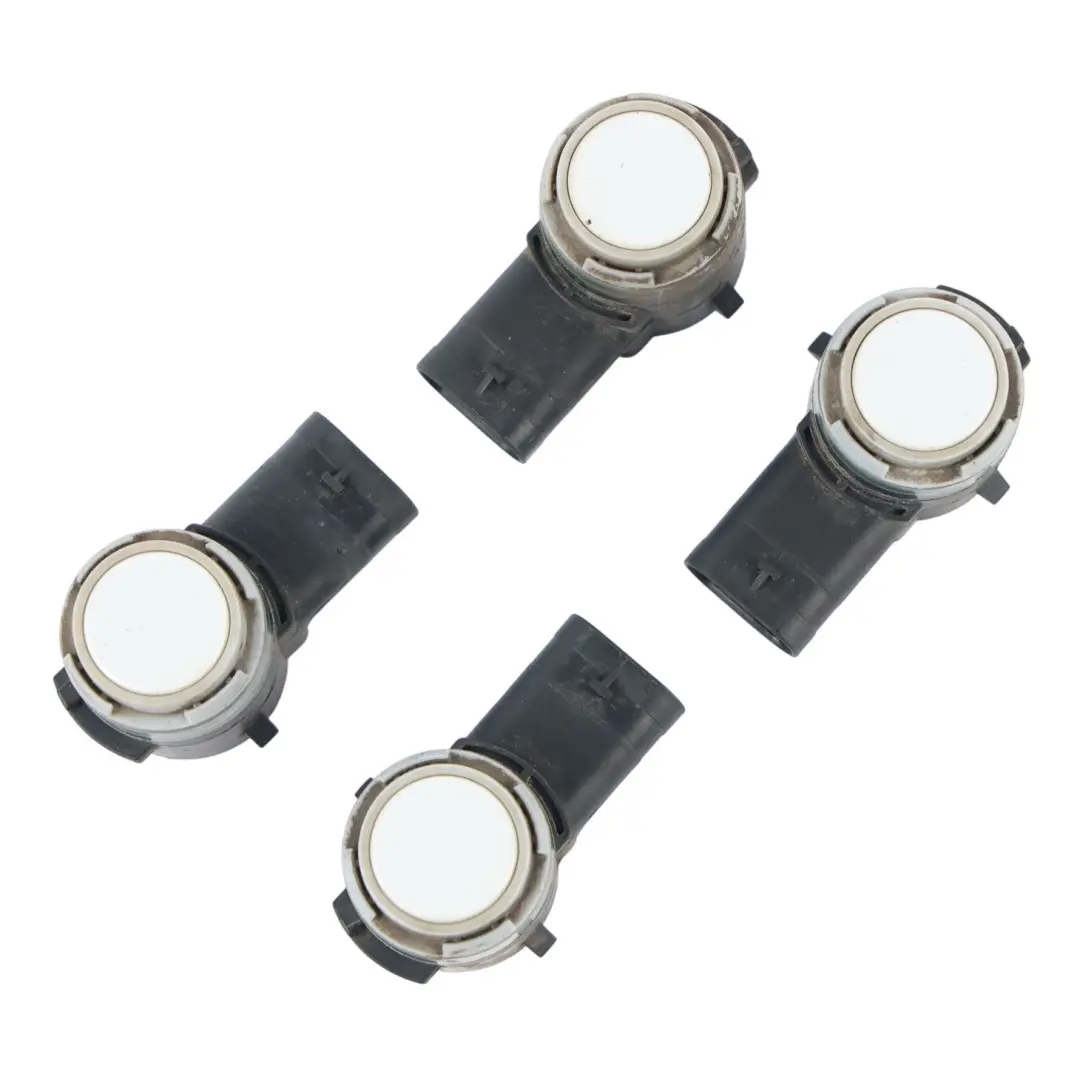 Czujnik PDC Zestaw X4 Glacier White Pearl S9R do Audi Q2 GA A3 8V A4 B9 A5 F5 o numerze 5Q0919275B Audi Q2 GA A3 8V A4 B9 A5 F5 Czujnik PDC Zestaw X4 Glacier White Pearl S9R - SKU 5Q0919275B-MGW1 - Numer Części 5Q0919275B