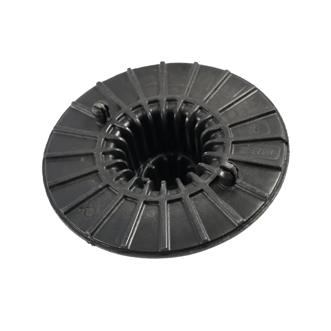 Ressort Suspension Essieu Arrière Cache Support pour Volkswagen Caddy SB à propos du numéro de pièce 5R3511150F Volkswagen Caddy SB Ressort Suspension Essieu Arrière Cache Support - SKU 5R3511150F - Numéro de pièce 5R3511150F