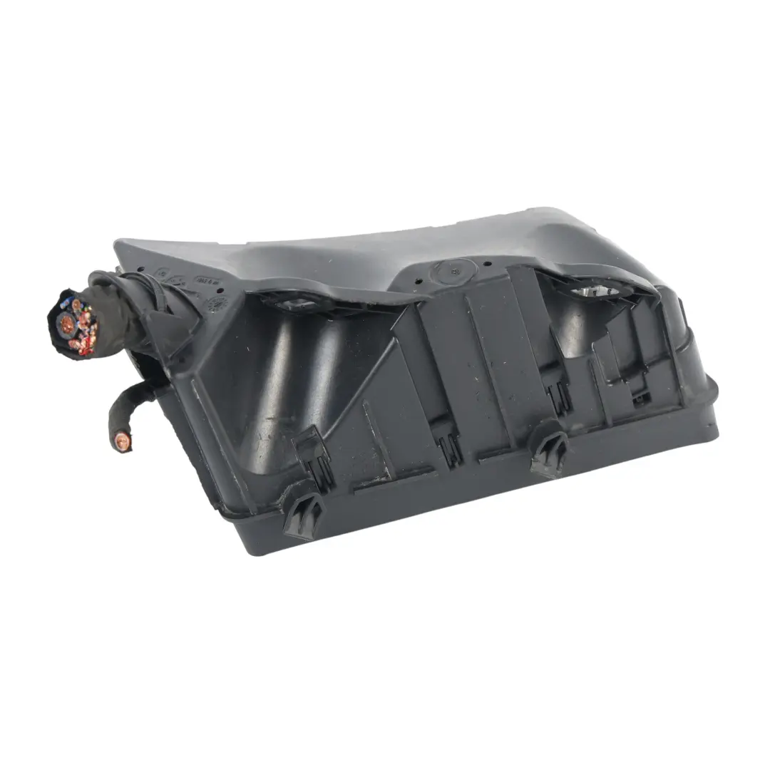 Fuse Relay Box Housing 2.0 TDI to Volkswagen Caddy SB with Part number 5R3907361 Volkswagen Caddy SB Fuse Relay Box Housing 2.0 TDI - SKU 5R3907361 - Part number 5R3907361