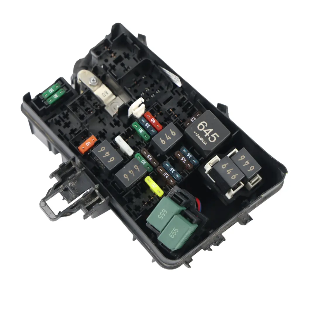 Volkswagen Caddy SB Fuse Relay Box Housing 2.0 TDI - SKU 5R3907361 - Part number 5R3907361