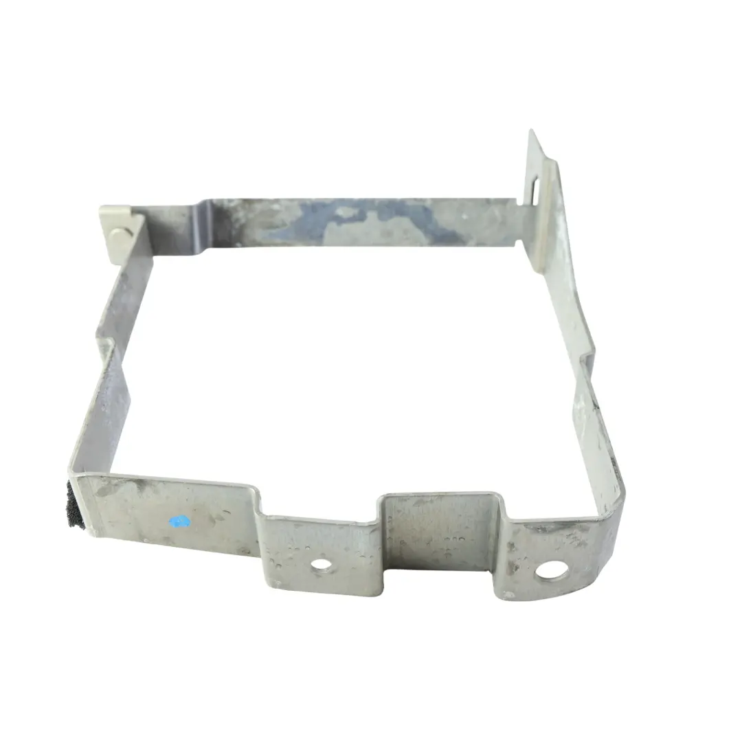 Soporte Bracket Batería para Volkswagen Caddy SB con número de pieza 5R3915343D Volkswagen Caddy SB Soporte Bracket Batería - SKU 5R3915343D - Número de pieza 5R3915343D