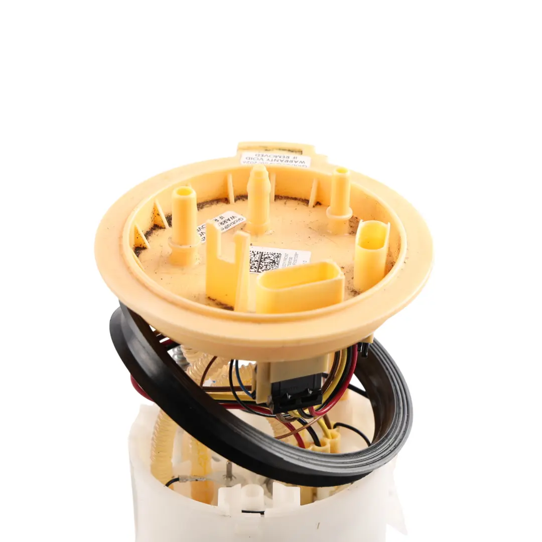 Sender Unit 2.0 TDI Diesel Engine to Volkswagen Caddy SB Fuel Tank with Part number 5R3919050D Volkswagen Caddy SB Fuel Tank Sender Unit 2.0 TDI Diesel Engine - SKU 5R3919050D - Part number 5R3919050D