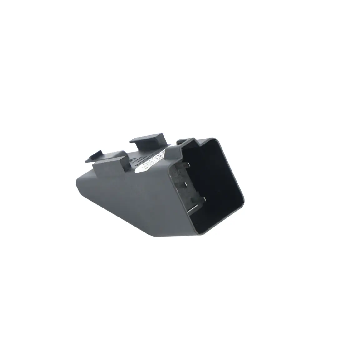 Relé Control Módulo AdBlue 2.0 TDI para Volkswagen Caddy SB con número de pieza 5R3941329C Volkswagen Caddy SB Relé Control Módulo AdBlue 2.0 TDI - SKU 5R3941329C - Número de pieza 5R3941329C