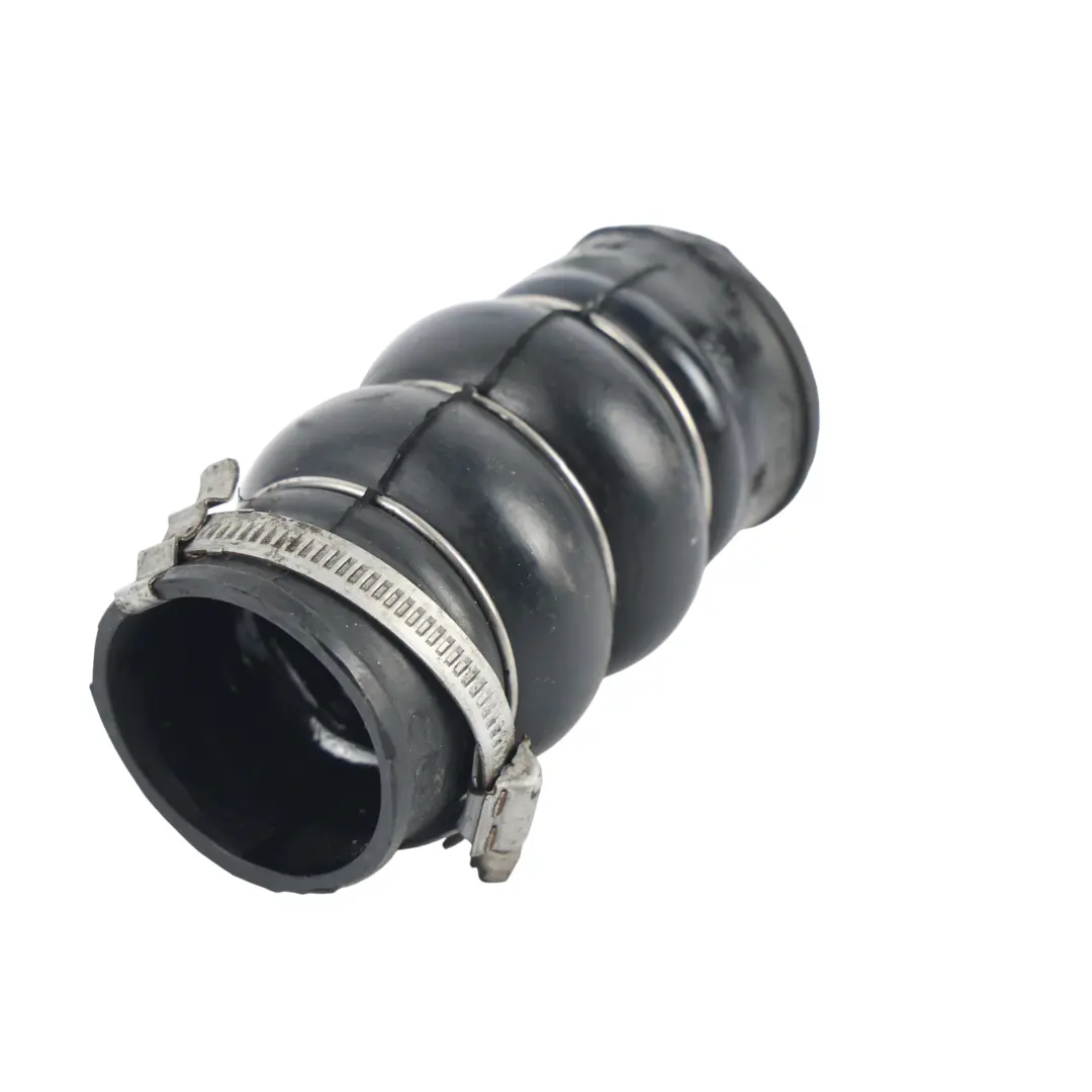 Pipe Hose Line 1.8 TDCI to Ford Transit Connect Intercooler with Part number 5T16-6N650-AB Ford Transit Connect Intercooler Pipe Hose Line 1.8 TDCI - SKU 5T16-6N650-AB - Part number 5T16-6N650-AB